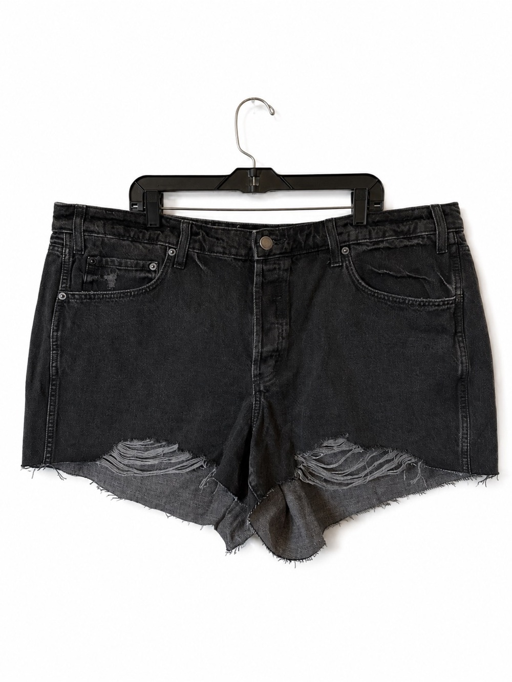 Universal Thread Women's Distressed Denim Shorts Jorts Size 20 Black Summer Edgy